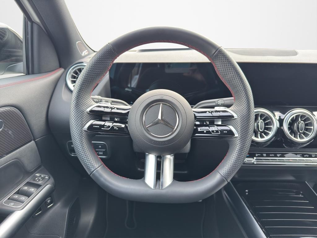 Mercedes-Benz GLA-Klasse GLA 250 AMG Line GLA 250 e