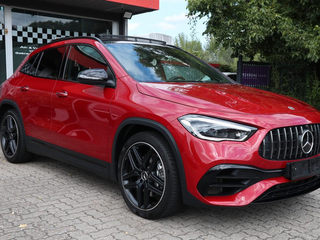 Mercedes-Benz GLA-Klasse GLA 45 AMG AMG Line