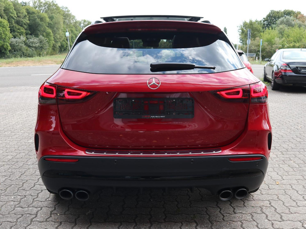 Mercedes-Benz GLA-Klasse