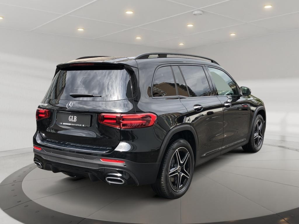 Mercedes-Benz GL-Klasse GLB 200 AMG Line