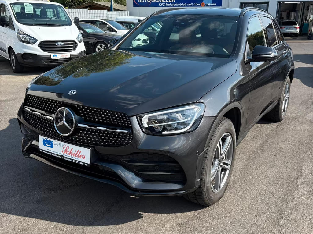 Mercedes-Benz GLC-Klasse GLC 300 4MATIC AMG Line