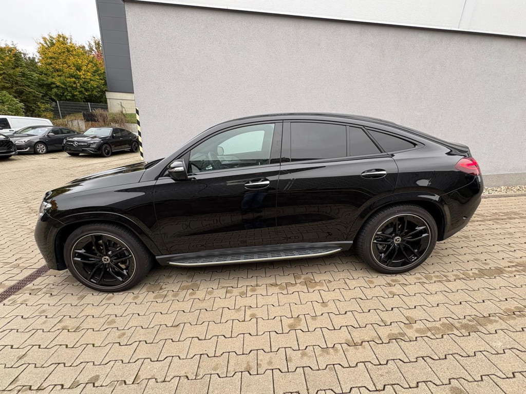 Mercedes-Benz GLE-Klasse GLE 300 4MATIC AMG Line Coupé GLE 300 d