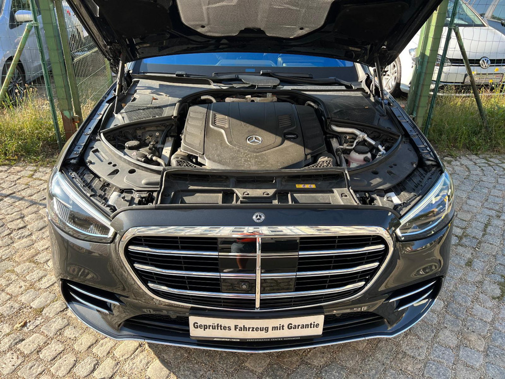 Mercedes-Benz S-Klasse