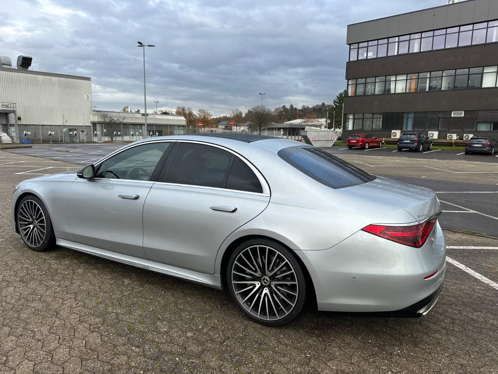 Mercedes-Benz S-Klasse