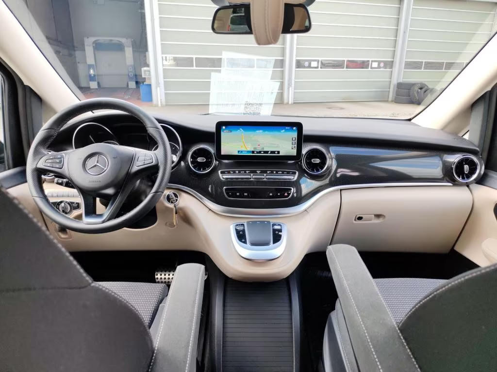 Mercedes-Benz Marco Polo