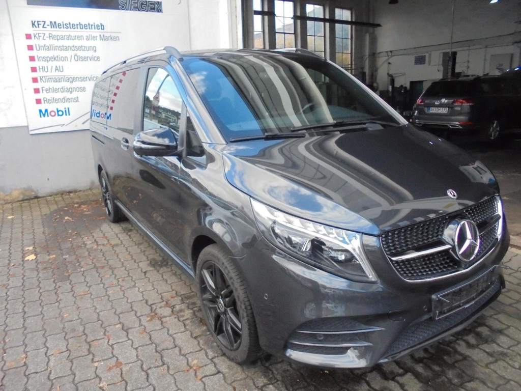Mercedes-Benz V-Klasse V 220 4MATIC AMG Line AVANTGARDE V 220 d
