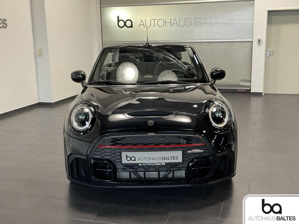 Mini John Cooper Works Cabrio