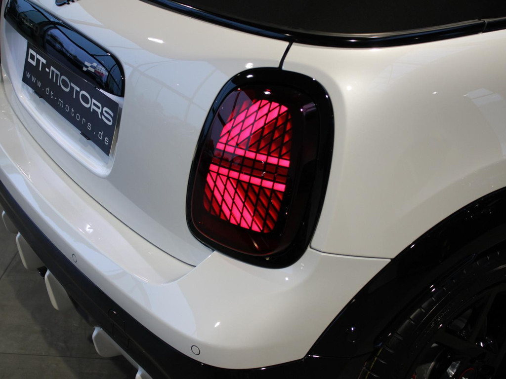 Mini John Cooper Works Cabrio