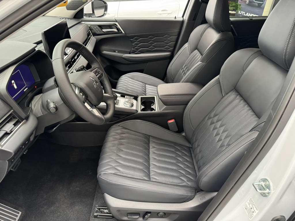 Mitsubishi Outlander 4WD