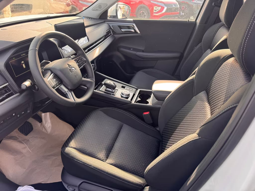 Mitsubishi Outlander PHEV