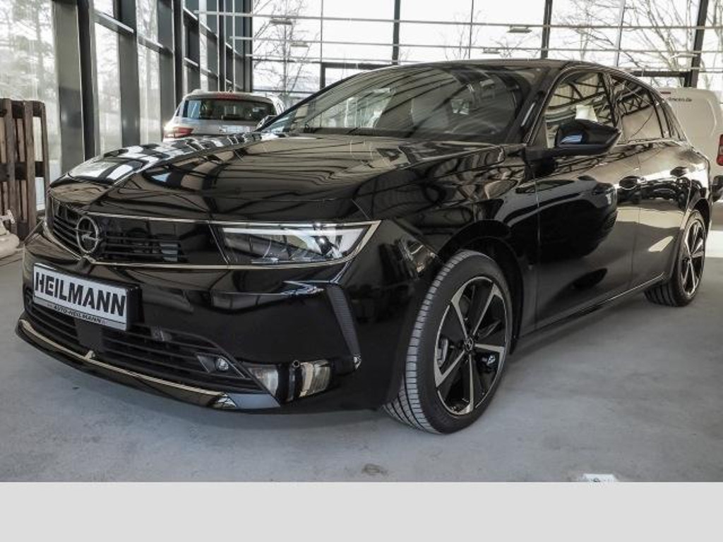 Opel Astra Innovation Hybrid Elegance