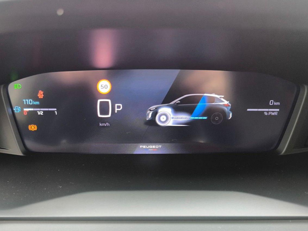 Peugeot e-208