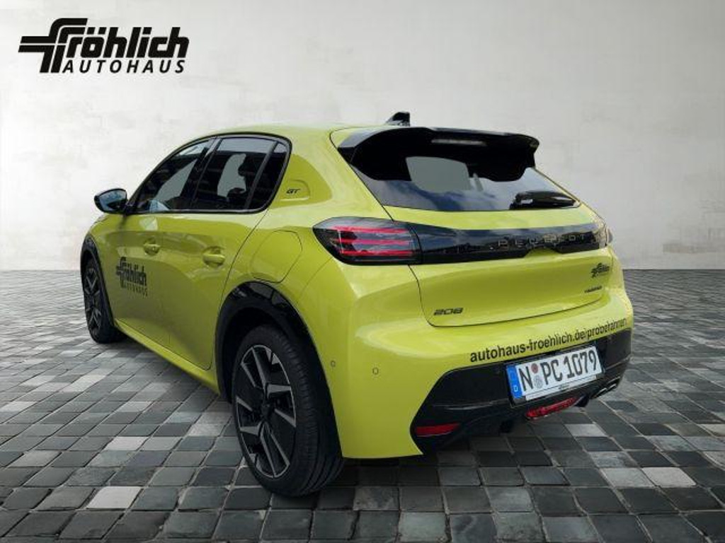 Peugeot e-208