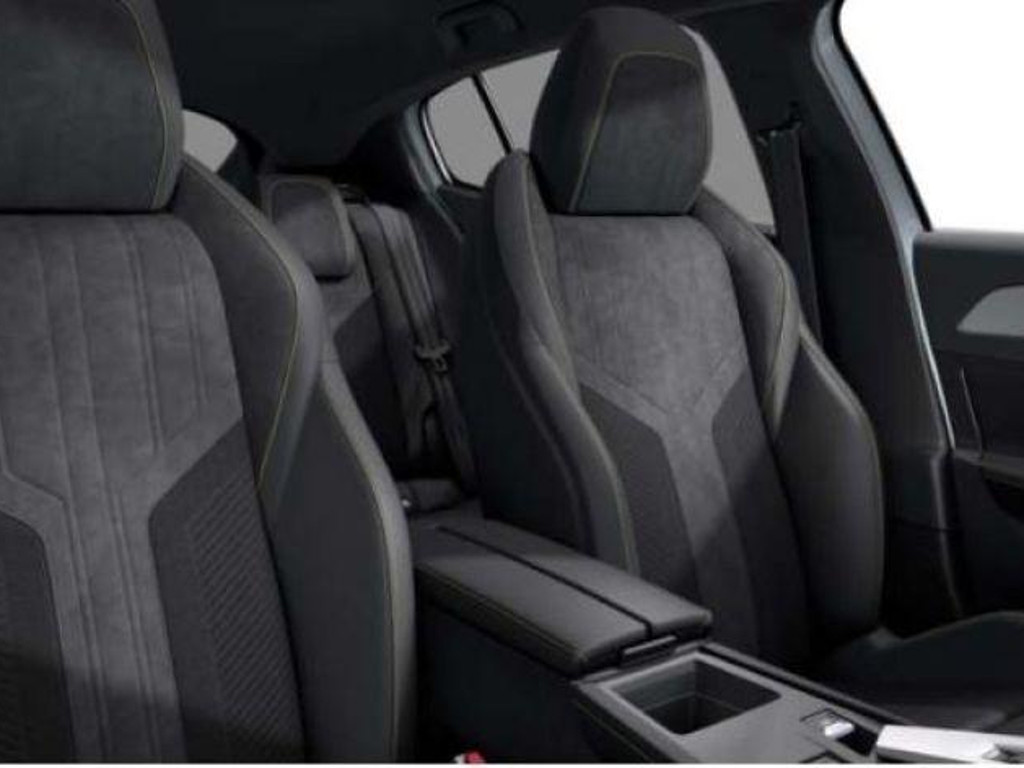 Peugeot 408 GT-Line Hybrid