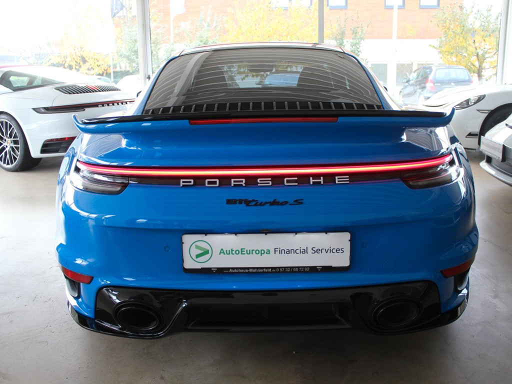 Porsche 992