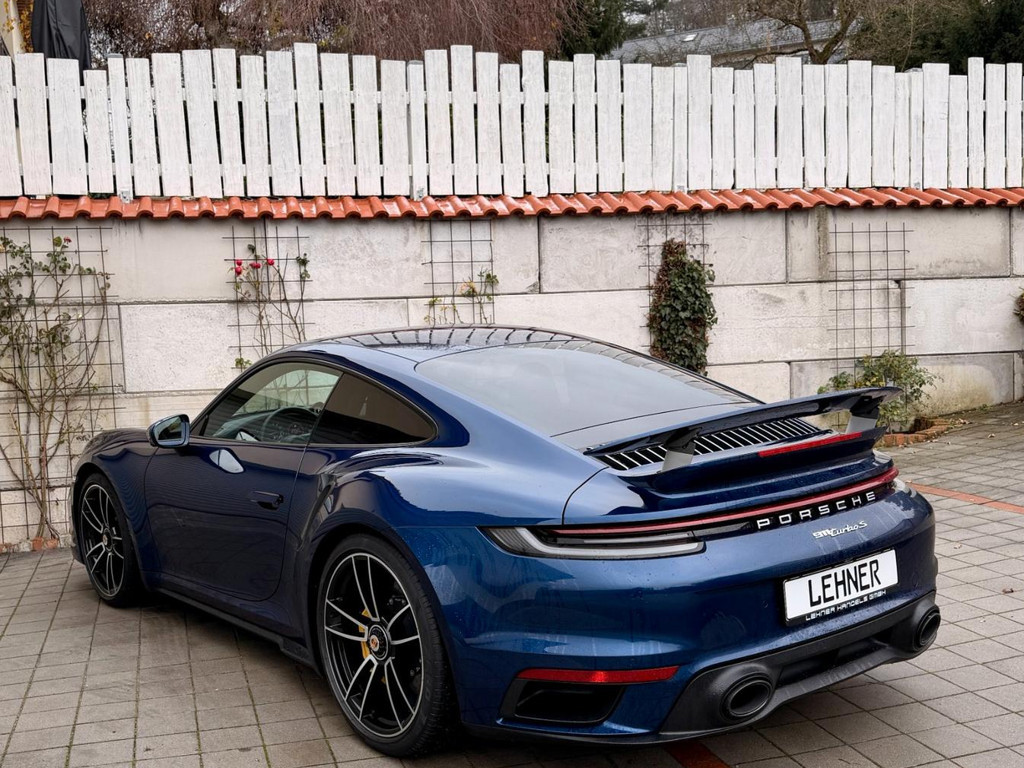 Porsche 992