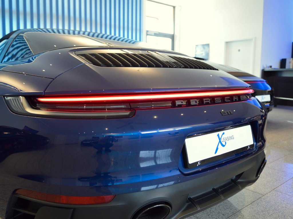 Porsche 992