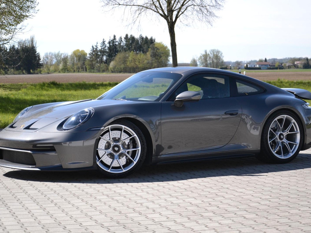 Porsche 992