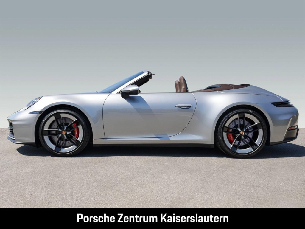 Porsche 992 S Cabrio Carrera