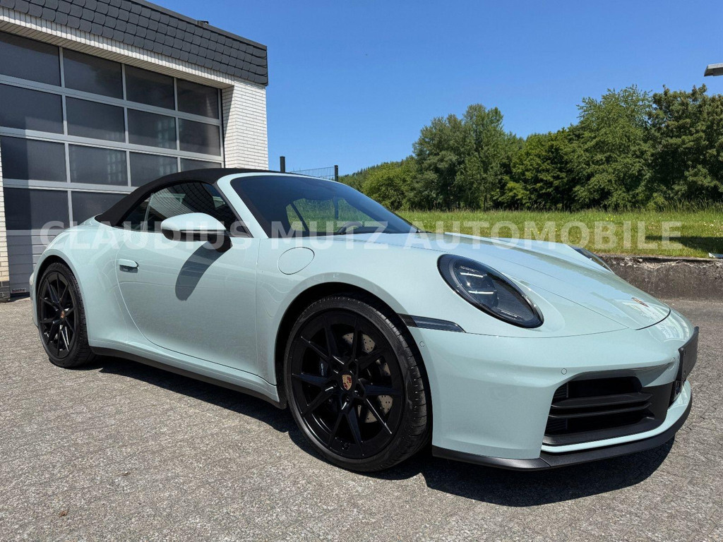 Porsche 992