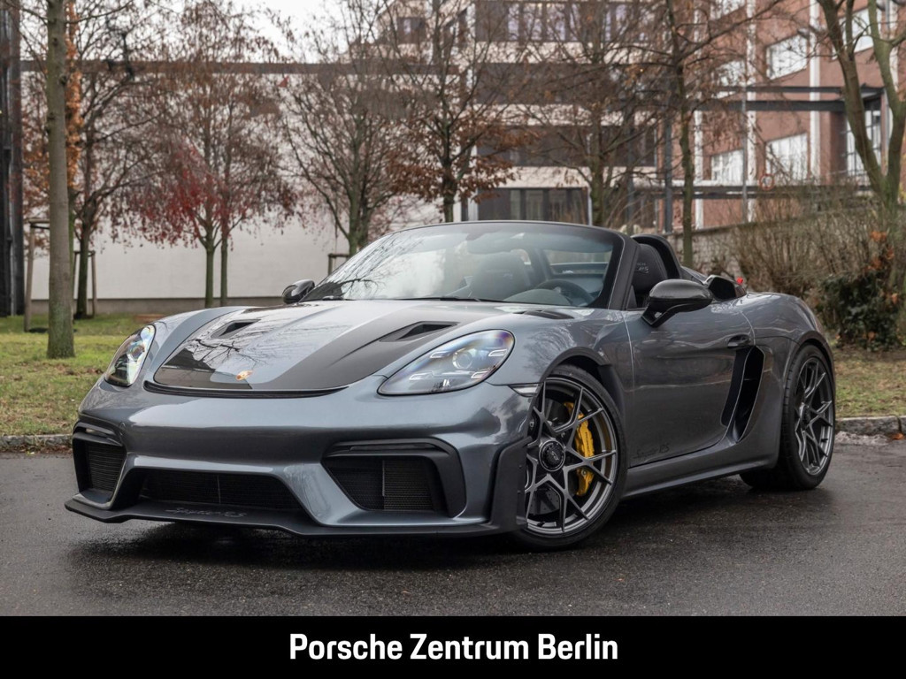 Porsche Boxster RS 718