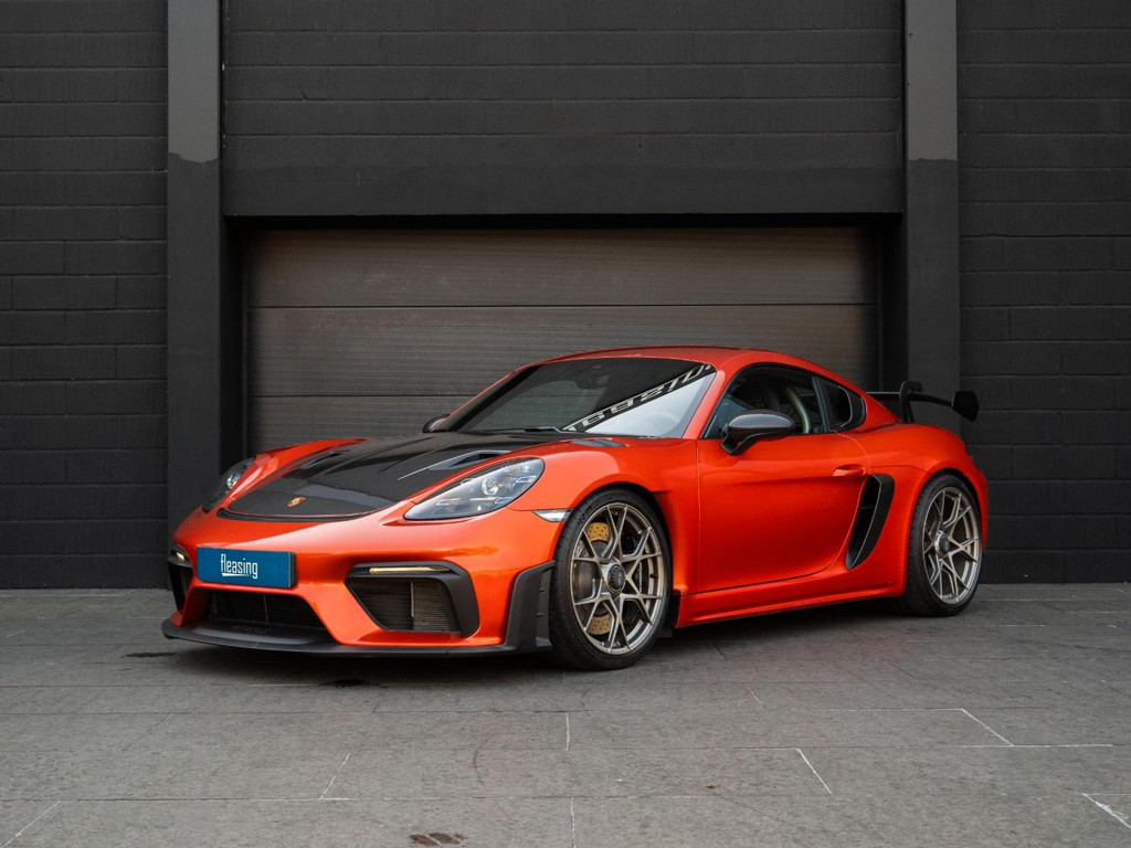 Porsche Cayman RS 718