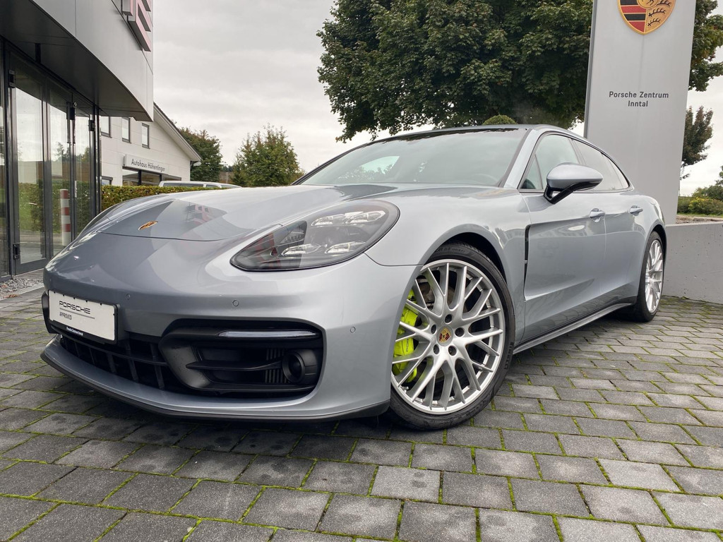 Porsche Panamera E-Hybrid Sport Turismo 4