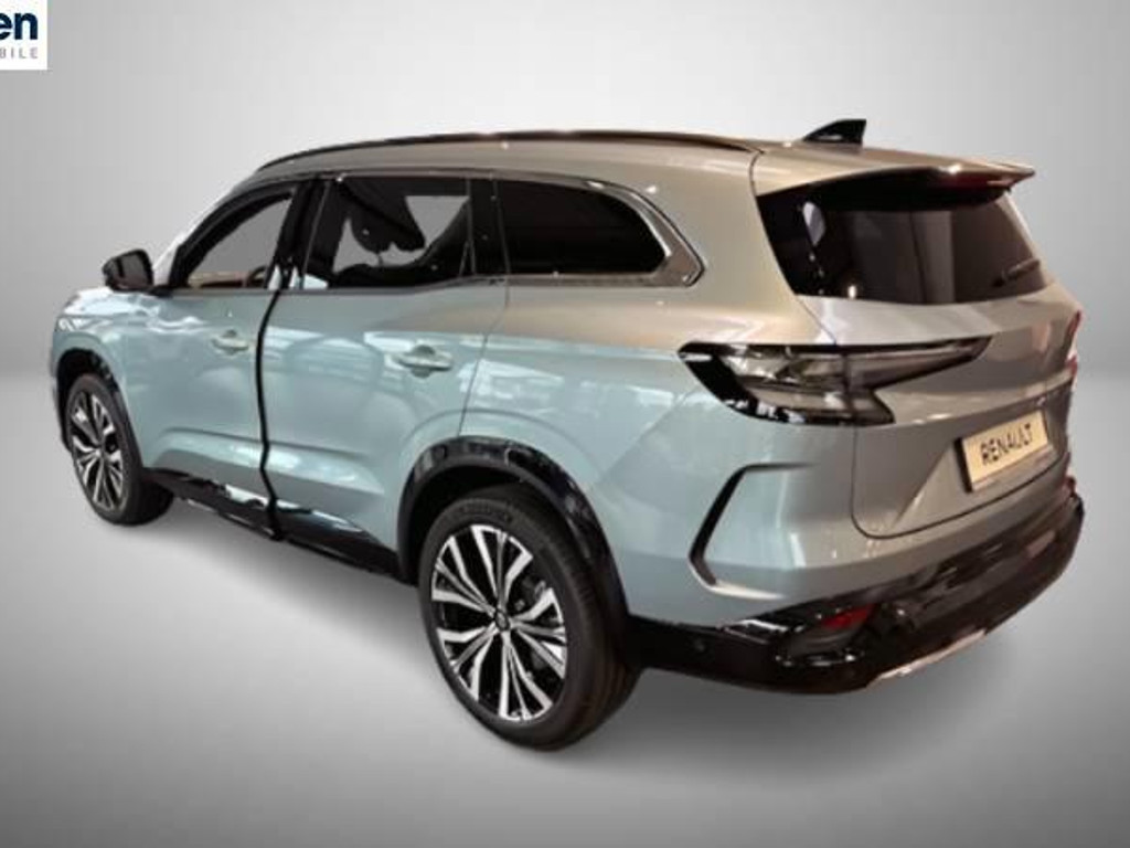 Renault Espace E-Tech Hybrid Iconic