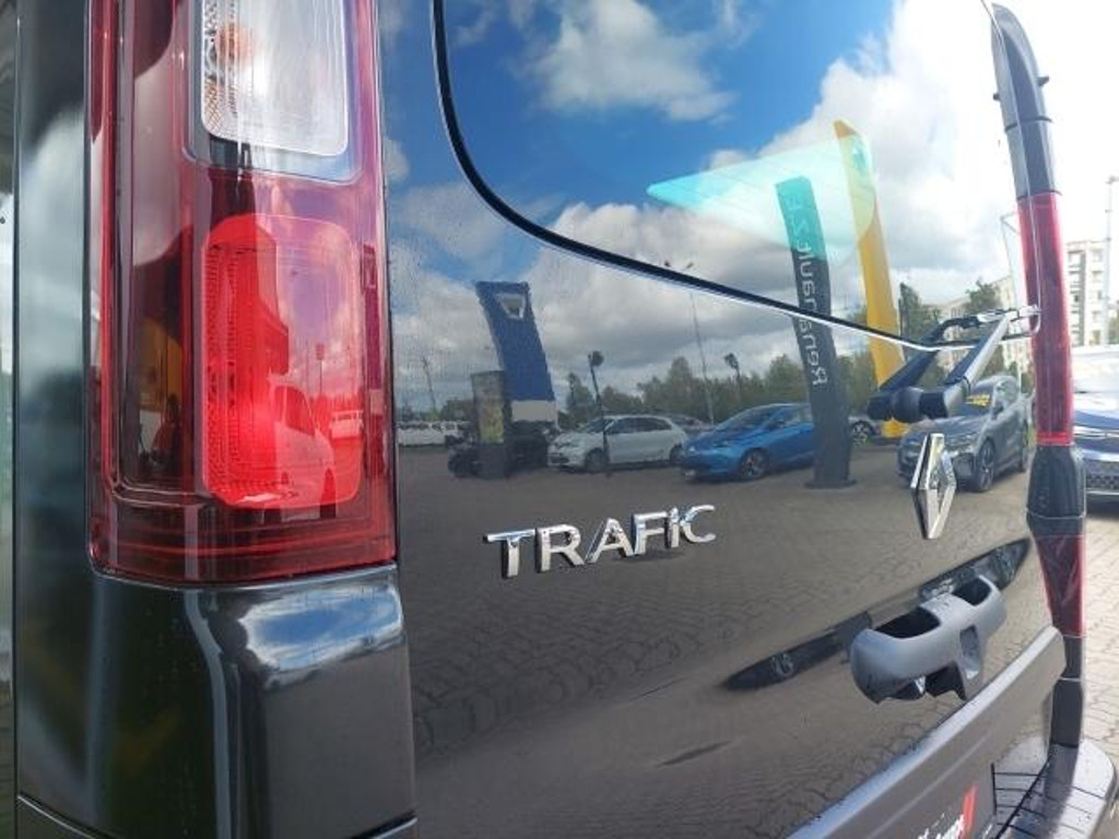 Renault Trafic Life dCi 150 Blue Grand
