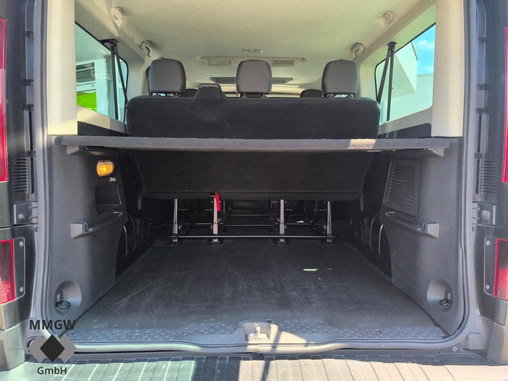 Renault Trafic Combi Life dCi 150 Blue L2H1