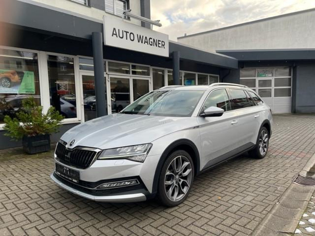 Skoda Superb Combi