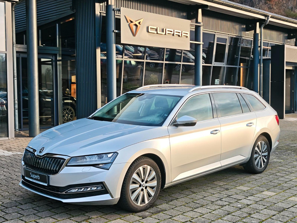 Skoda Superb Style Combi iV Style