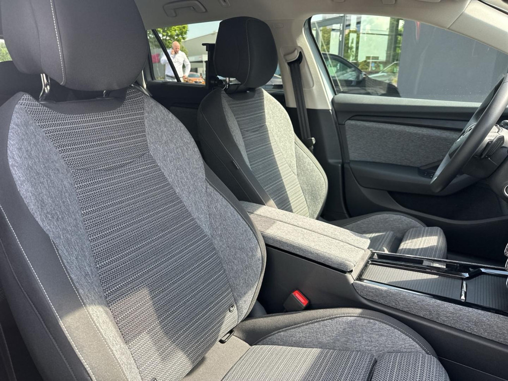 Skoda Superb Combi 2.0 TDI Selection