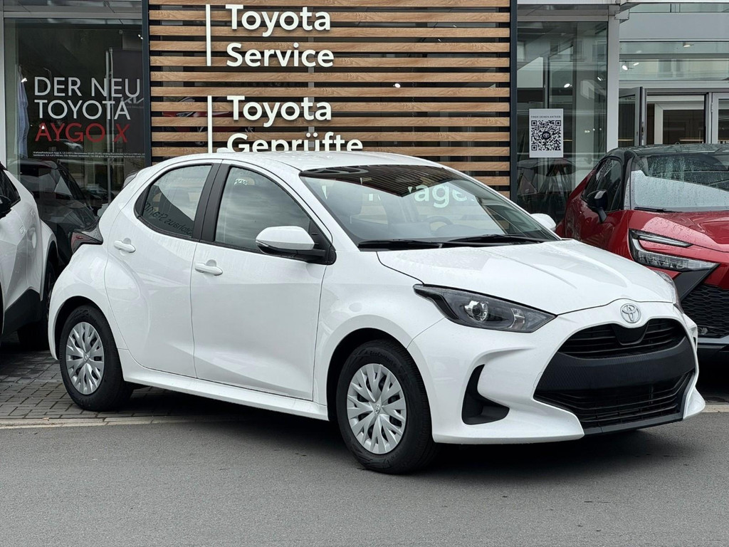 Toyota Yaris Business Hybride