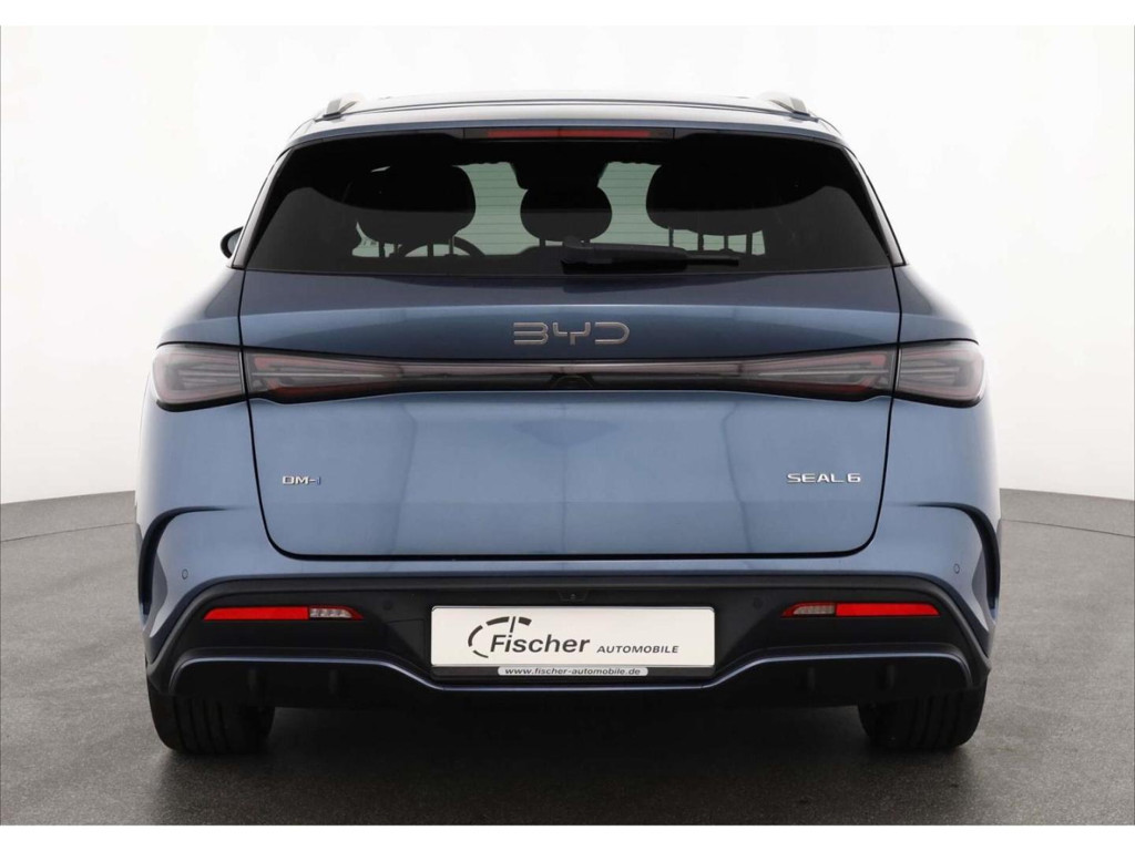 BYD Seal 6