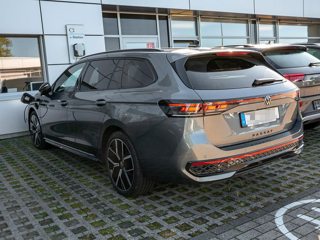 Volkswagen Passat Variant R-Line eHybrid 1.5 TSI