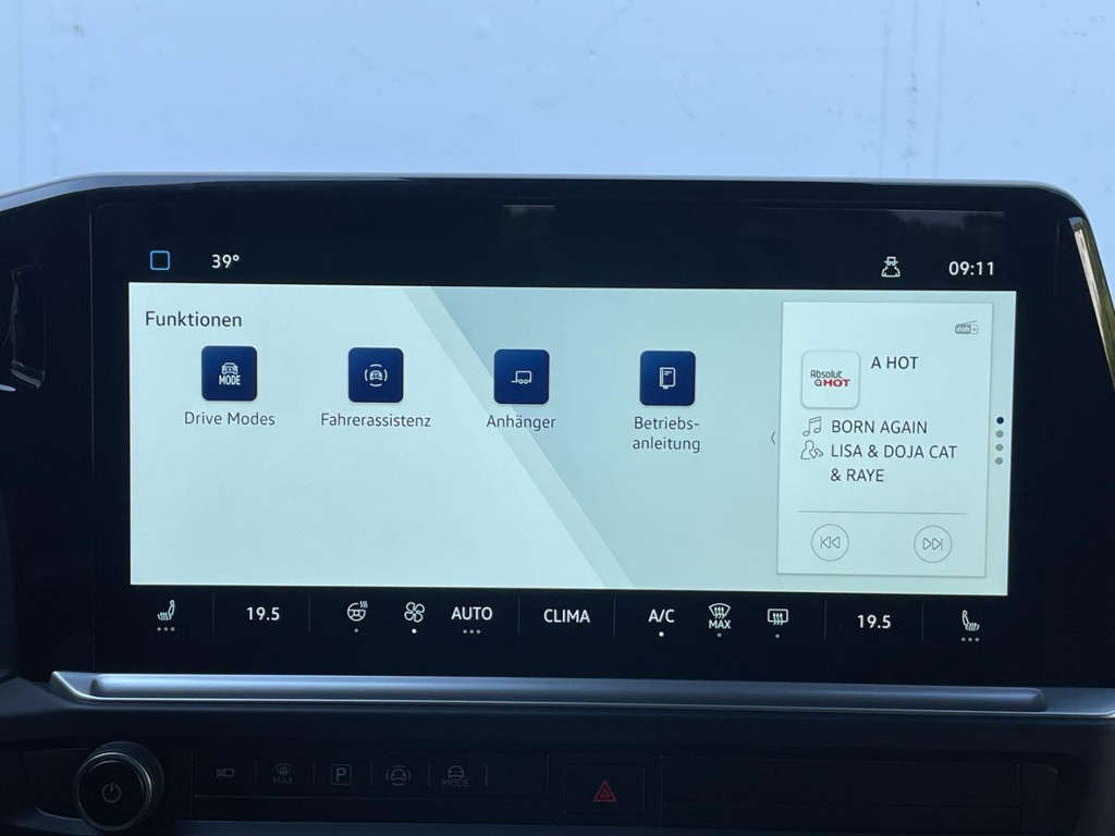 Volkswagen Caravelle