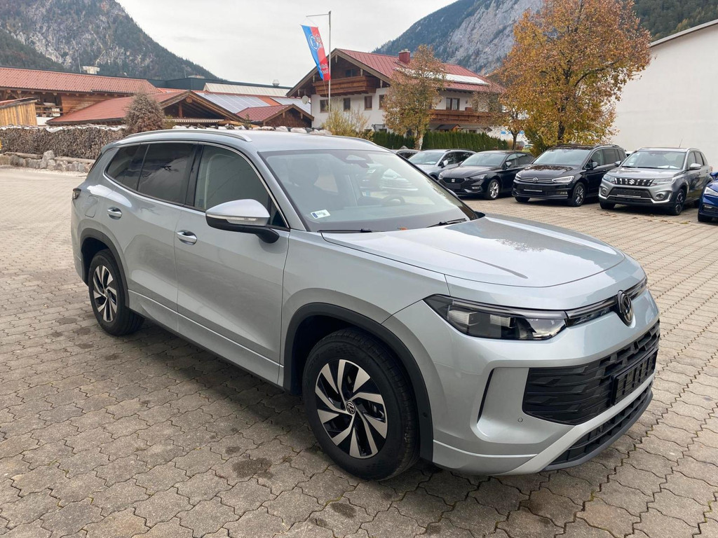 Volkswagen Tayron IQ.Drive 1.5 eTSI