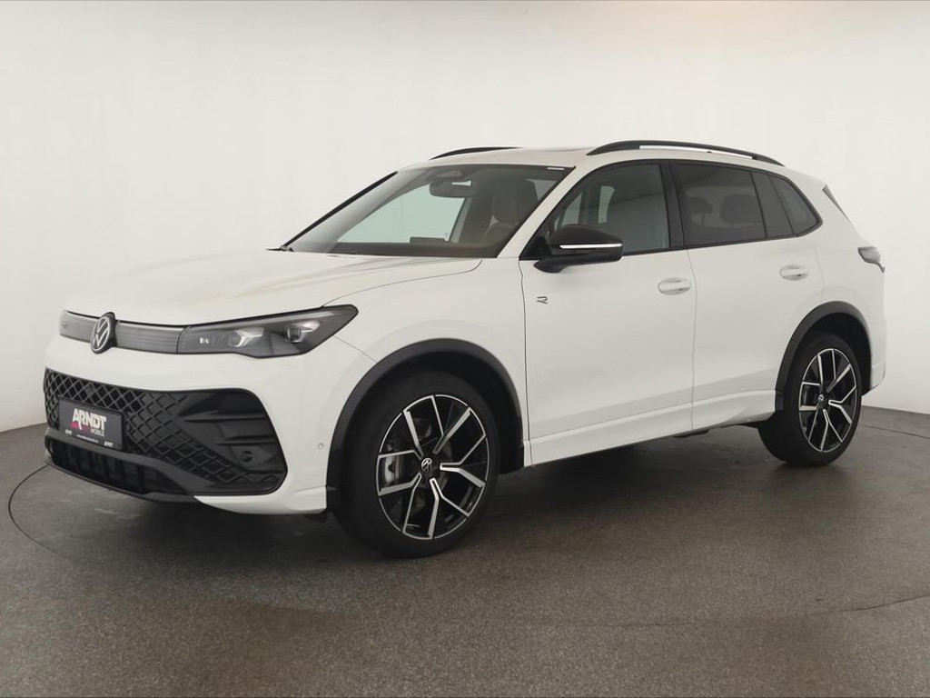 Volkswagen Tiguan DSG R-Line IQ.Drive 2.0 TSI