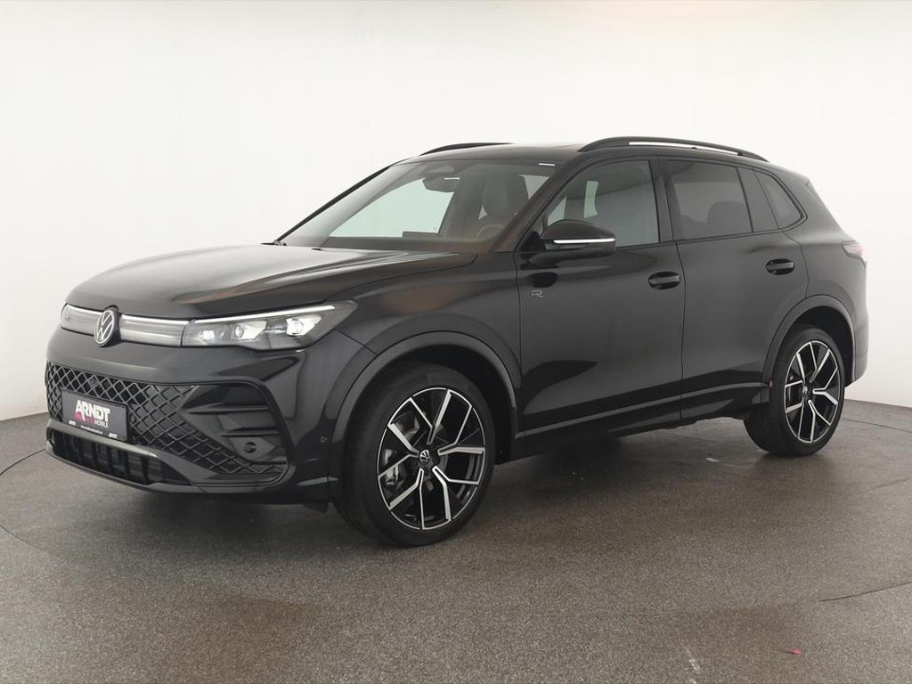 Volkswagen Tiguan DSG R-Line IQ.Drive 2.0 TSI
