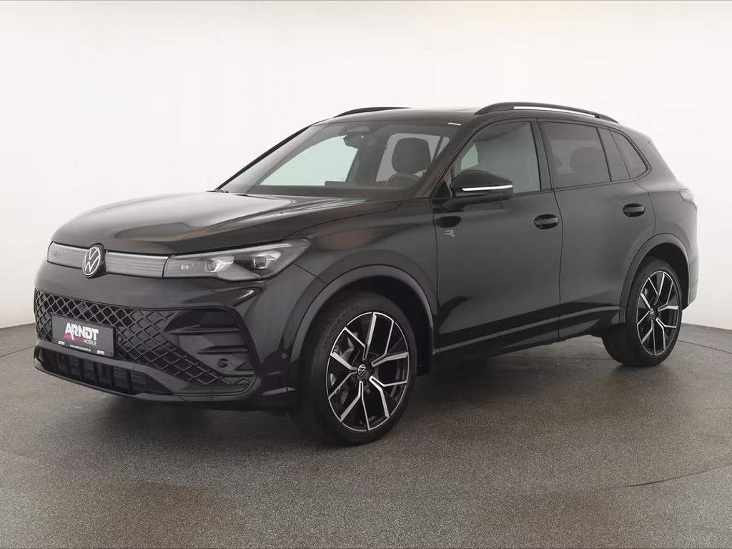 Volkswagen Tiguan DSG R-Line IQ.Drive 2.0 TSI