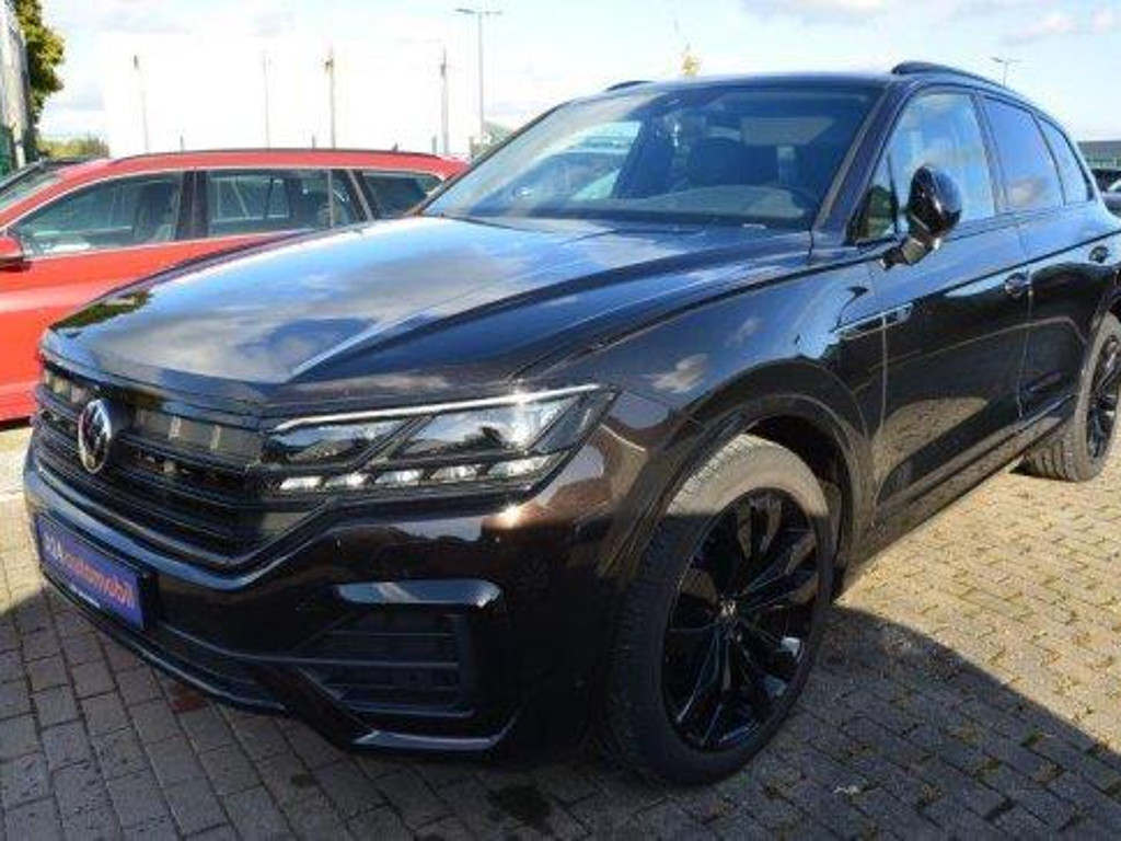 Volkswagen Touareg R-Line 3.0 V6 TSI 3.0 V6 TDI