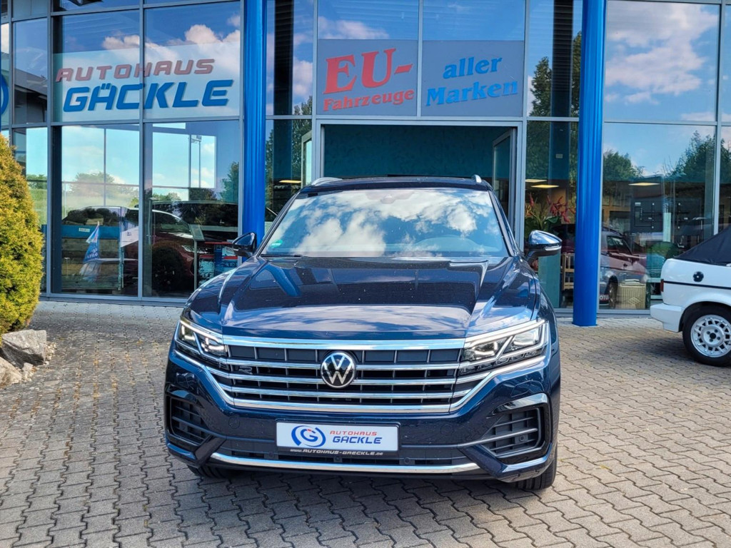 Volkswagen Touareg R-Line 3.0 V6 TSI 3.0 V6 TDI