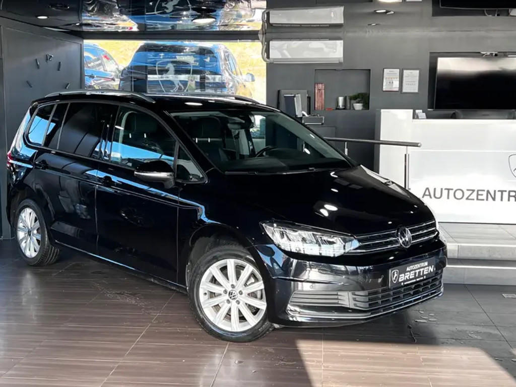 Volkswagen Touran DSG 2.0 TDI