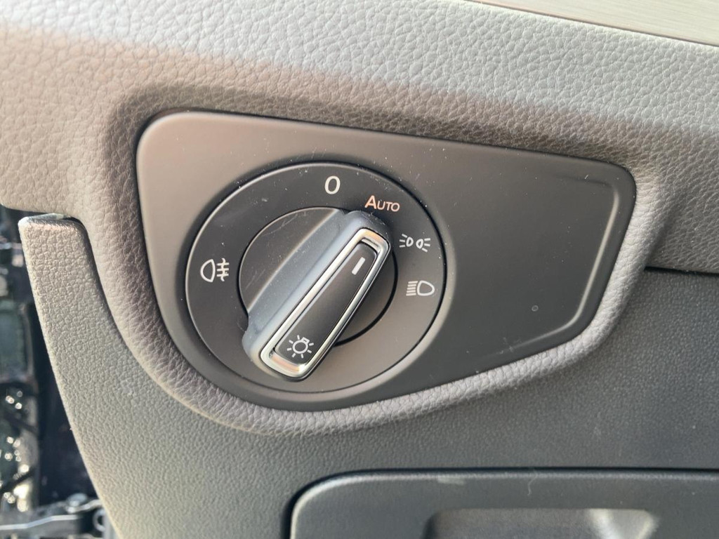 Volkswagen Touran Comfortline DSG 7-zitter