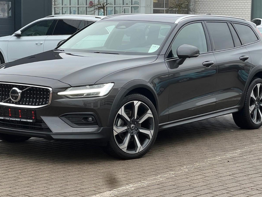 Volvo V60 AWD Ultimate