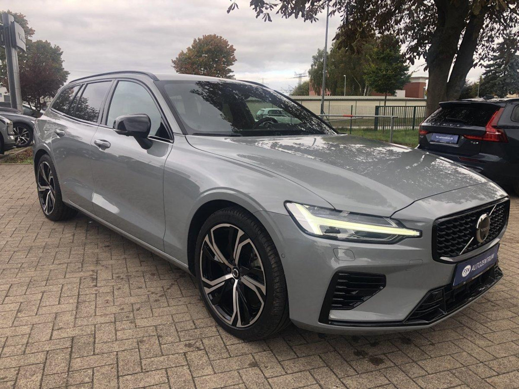 Volvo V60 AWD T6 Hybrid Plus Dark