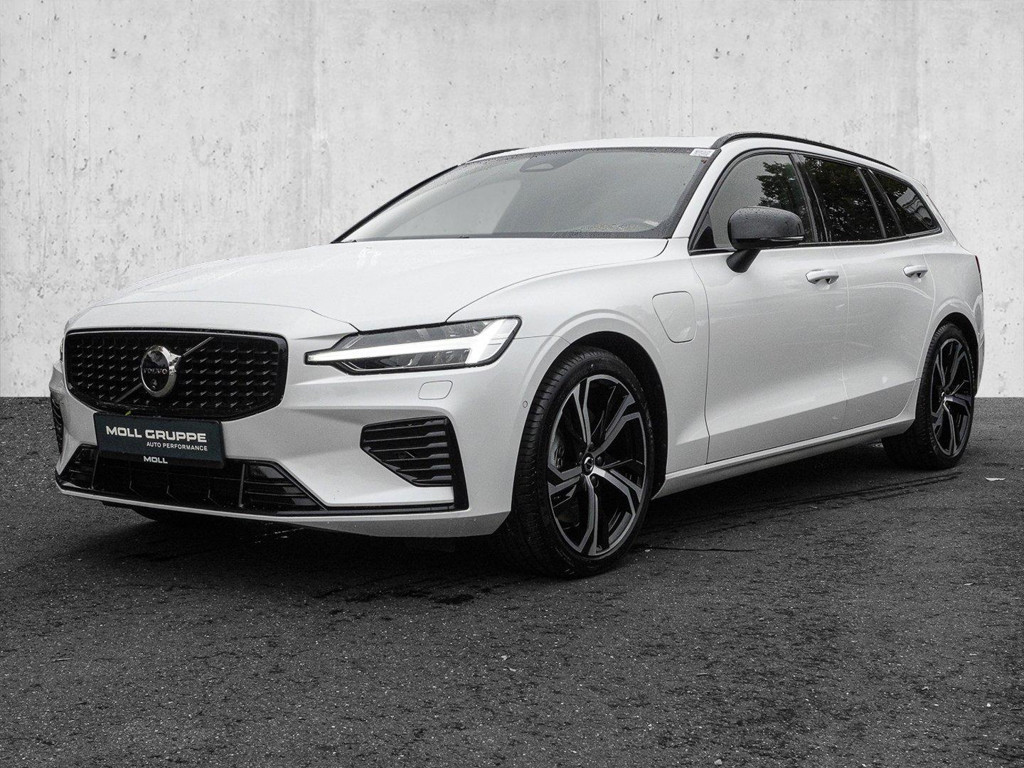 Volvo V60 AWD T6 Hybrid Twin Engine Plus Dark