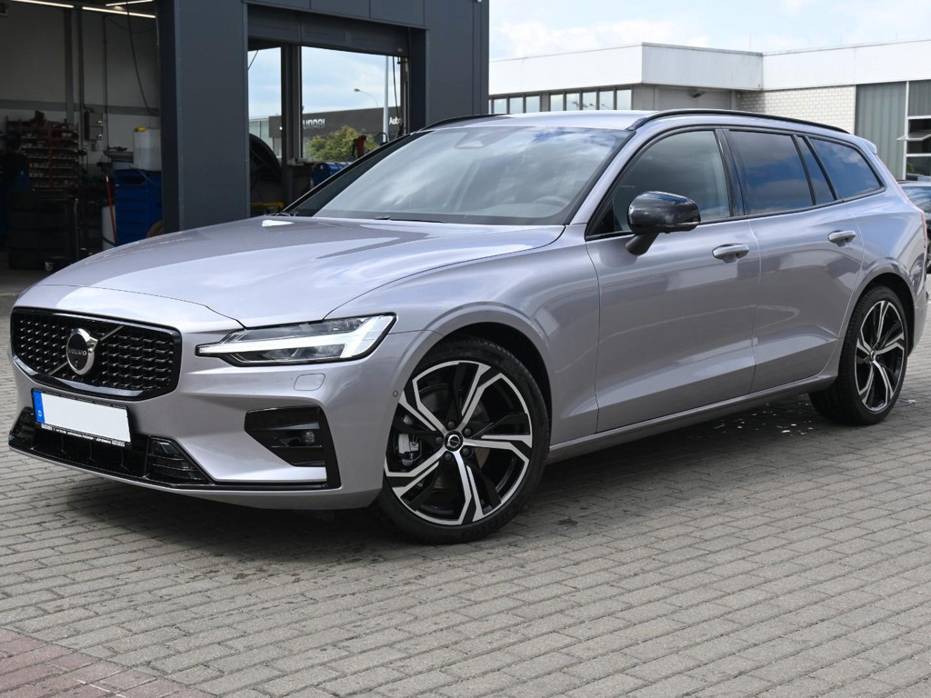 Volvo V60 Plus Dark