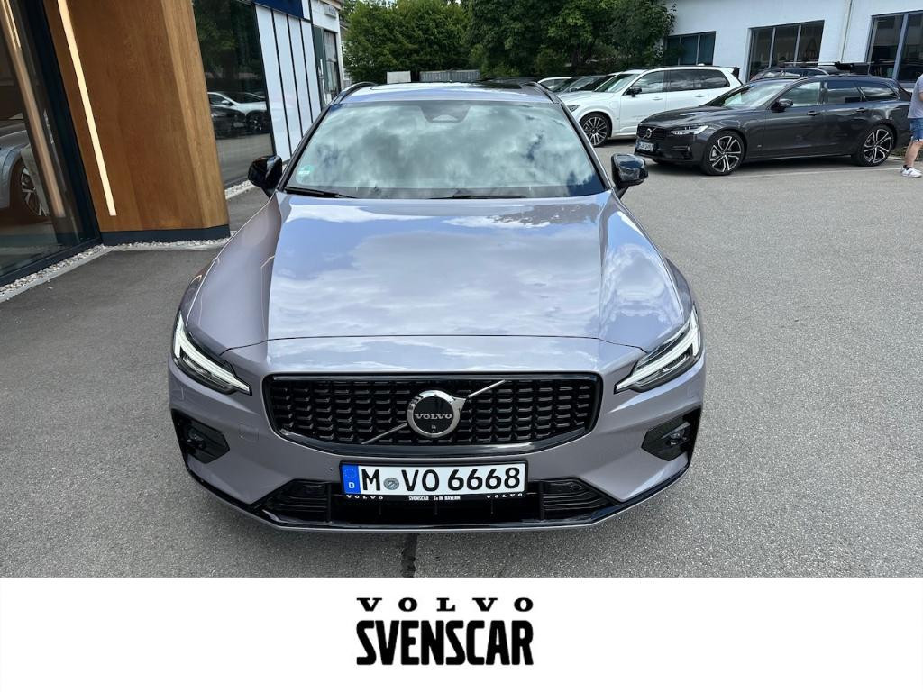 Volvo V60 Plus Dark